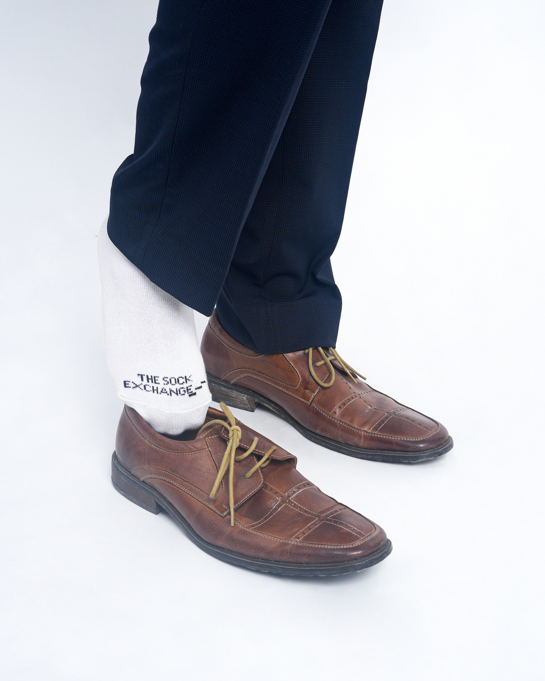 The Monarch Line-Bamboo Socks (White)