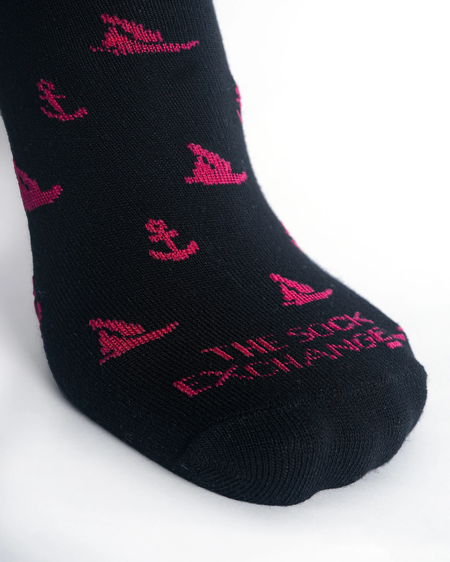 Captain's Crest Bamboo Socks - Image 6