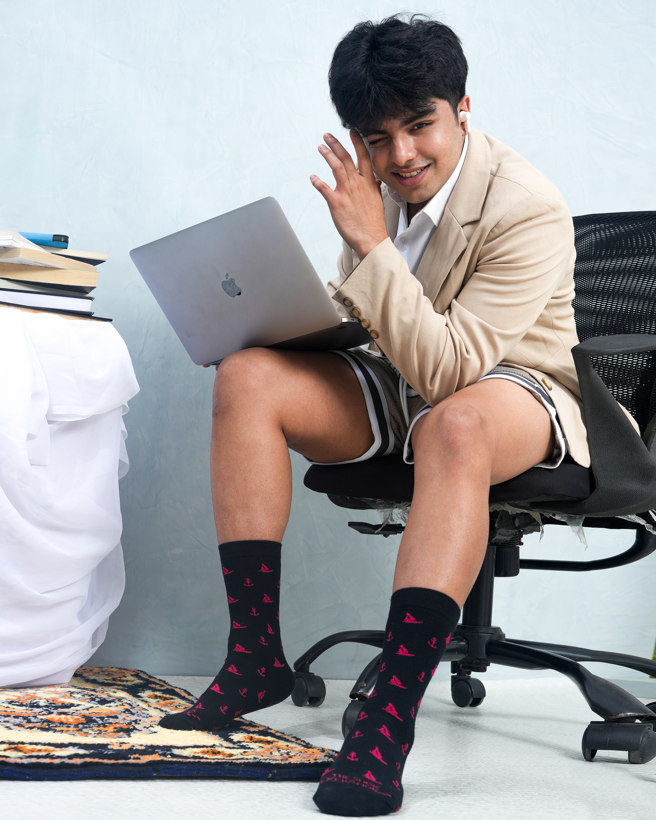 Captain's Crest Bamboo Socks